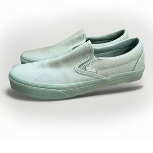 New Vans Premium Classic Slip-On Olive Green Men’s 8 / Women’s 9.5